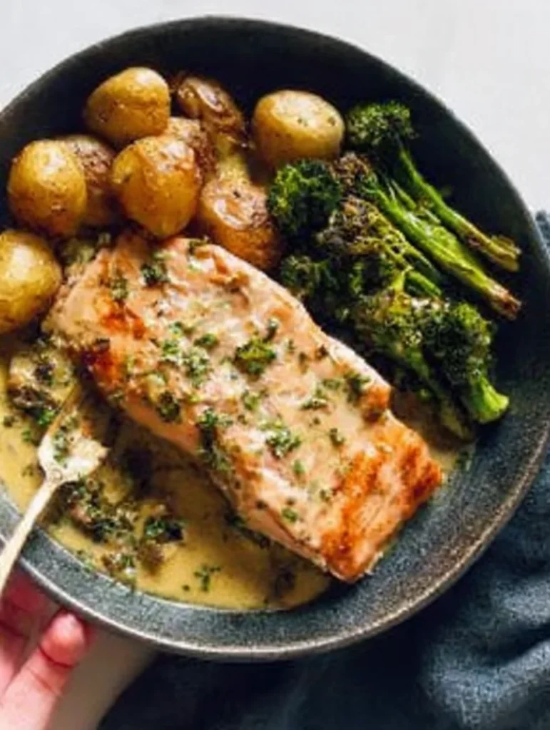 Baked Salmon with Amazing Lemon Sauce