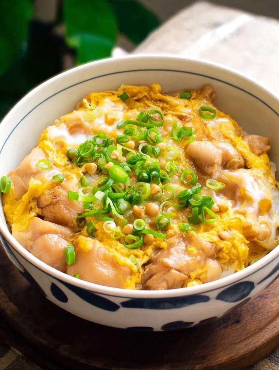 Oyakodon (Japanese Chicken & Egg Rice Bowl)